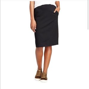 A New Day Ponte Knit Perfect skirt w/ POCKETS